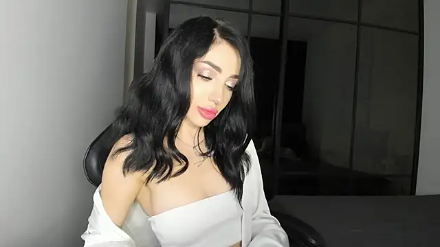 NancyLovee  online show from October 3, 6:27 pm