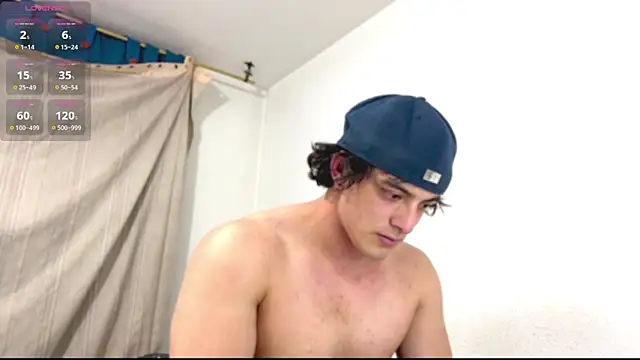 Snapshot of logan_x3 chatting on June 4, 4:18 am logan x3 online show from June 4, 4:18 am
