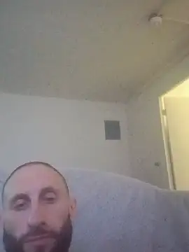 maccdaddy87 online show from July 21, 8:00 pm