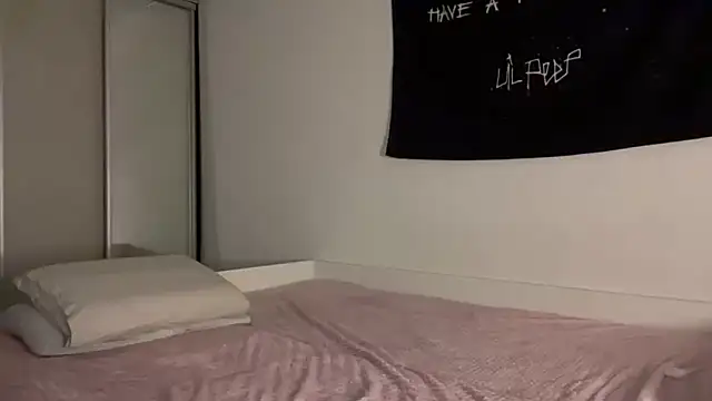 ur molly online show from September 25, 10:46 pm