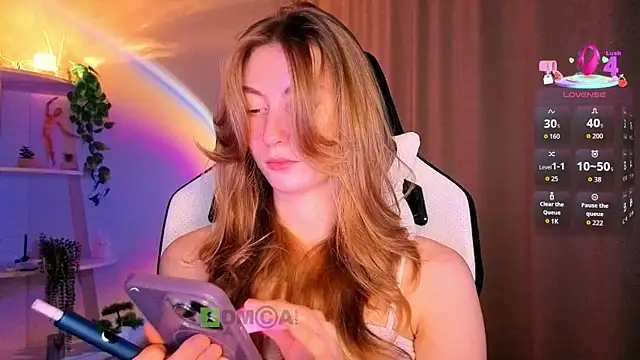 lady curls online show from March 22, 11:08 pm