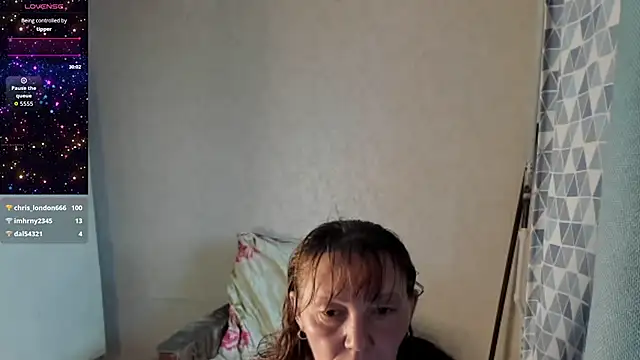 elis gabbi online show from July 25, 3:15 am
