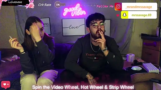 MrAndMrsSavage online show from January 19, 12:39 pm