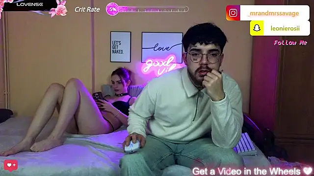 MrAndMrsSavage online show from February 13, 9:27 pm