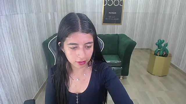 Snapshot of Bela_t_ chatting on December 4, 7:23 pm Bela t online show from December 4, 7:23 pm