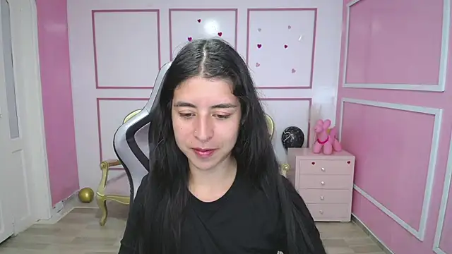 Snapshot of Bela_t_ chatting on January 23, 4:37 pm Bela t online show from January 23, 4:37 pm