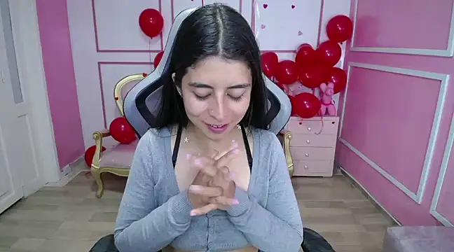 Snapshot of Bela_t_ chatting on February 21, 7:43 pm Bela t online show from February 21, 7:43 pm