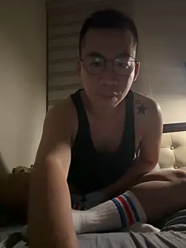 lucaboggy online show from November 8, 8:40 pm