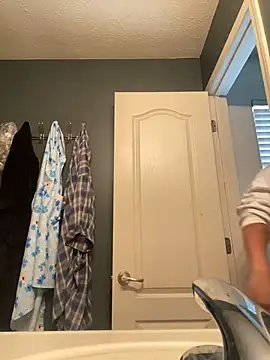 Ectorius online show from February 10, 2:43 pm