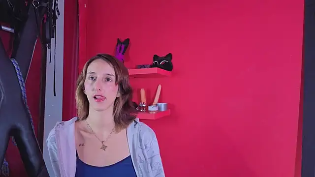 Ambar Roux  online show from November 14, 1:43 pm