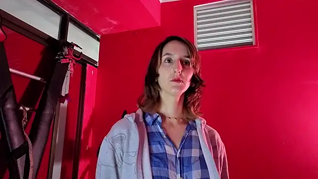 Ambar Roux  online show from February 23, 2:14 pm