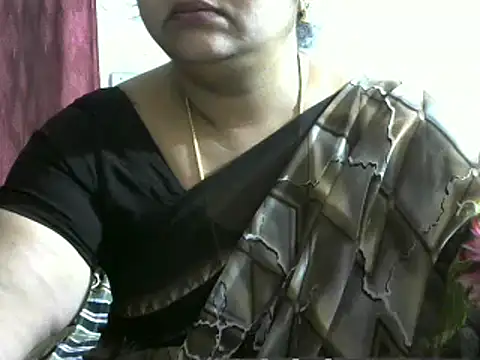 Snapshot of Naughty_Nityaa chatting on January 9, 10:20 am Naughty Nityaa online show from January 9, 10:20 am