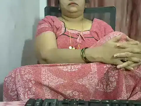 Snapshot of Naughty_Nityaa chatting on January 11, 2:25 pm Naughty Nityaa online show from January 11, 2:25 pm