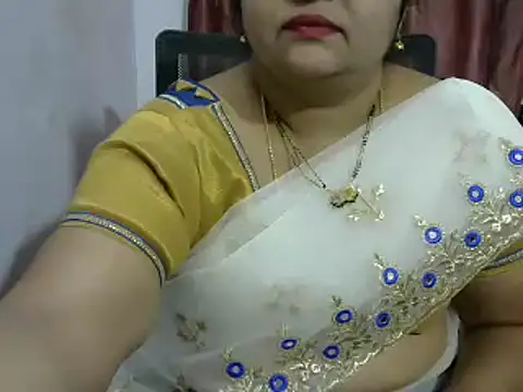 Snapshot of Naughty_Nityaa chatting on January 14, 3:36 pm Naughty Nityaa online show from January 14, 3:36 pm