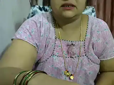Snapshot of Naughty_Nityaa chatting on January 16, 5:33 pm Naughty Nityaa online show from January 16, 5:33 pm