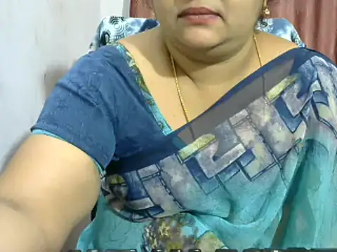 Snapshot of Naughty_Nityaa chatting on January 17, 5:30 pm Naughty Nityaa online show from January 17, 5:30 pm