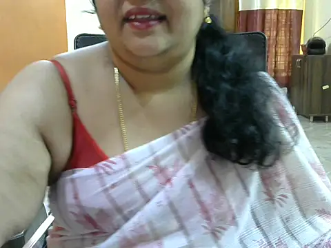 Snapshot of Naughty_Nityaa chatting on February 7, 11:01 am Naughty Nityaa online show from February 7, 11:01 am