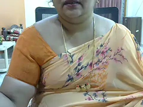 Snapshot of Naughty_Nityaa chatting on February 14, 4:09 pm Naughty Nityaa online show from February 14, 4:09 pm