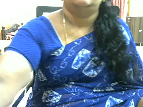 Snapshot of Naughty_Nityaa chatting on February 16, 7:15 am Naughty Nityaa online show from February 16, 7:15 am