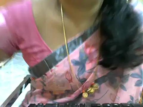Snapshot of Naughty_Nityaa chatting on February 21, 7:01 am Naughty Nityaa online show from February 21, 7:01 am