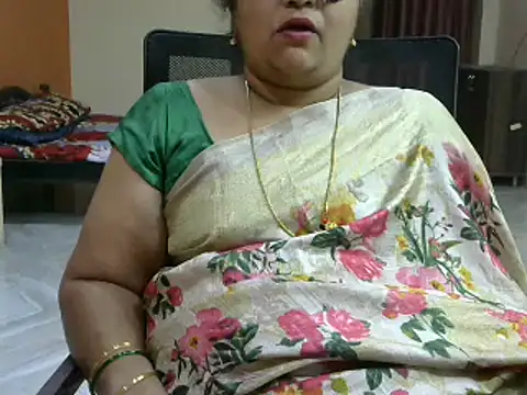 Snapshot of Naughty_Nityaa chatting on February 22, 3:47 pm Naughty Nityaa online show from February 22, 3:47 pm