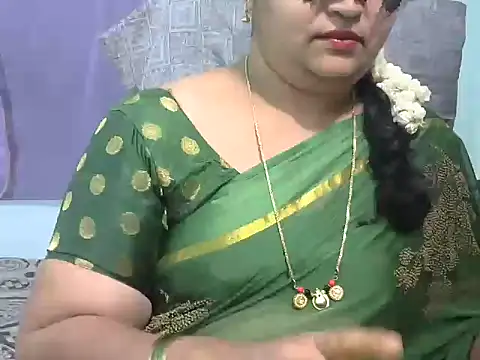 Snapshot of Naughty_Nityaa chatting on March 4, 5:42 am Naughty Nityaa online show from March 4, 5:42 am