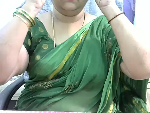 Snapshot of Naughty_Nityaa chatting on March 4, 12:22 pm Naughty Nityaa online show from March 4, 12:22 pm