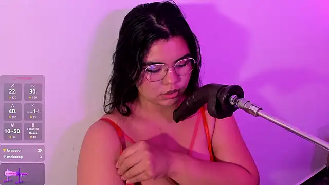 klhoe boobs online show from March 8, 2:26 am