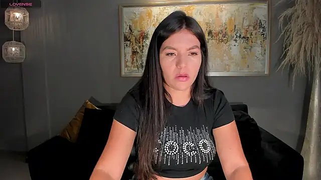 ValeriaRoldanX online show from May 4, 12:01 pm