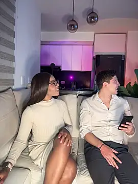 tiana nave online show from March 27, 2:50 am