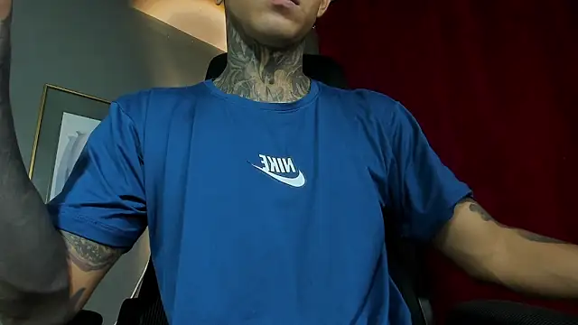 Travistanner 28 online show from February 17, 4:46 pm