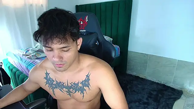 man dur07 online show from April 17, 9:40 pm