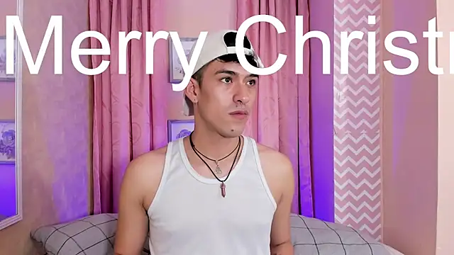 Snapshot of Ryan_Clark_ chatting on December 24, 6:50 pm Ryan Clark online show from December 24, 6:50 pm