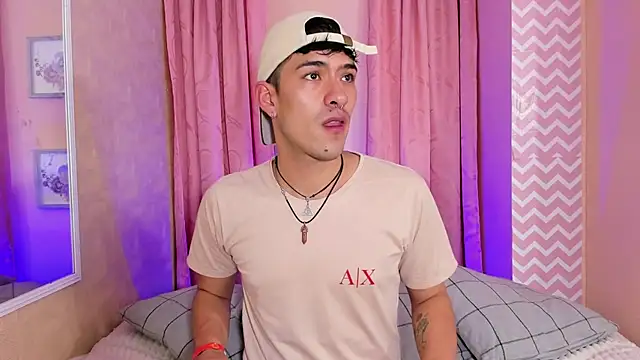 Snapshot of Ryan_Clark_ chatting on December 26, 8:21 pm Ryan Clark online show from December 26, 8:21 pm