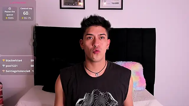 Snapshot of Ryan_Clark_ chatting on March 28, 11:04 pm Ryan Clark online show from March 28, 11:04 pm