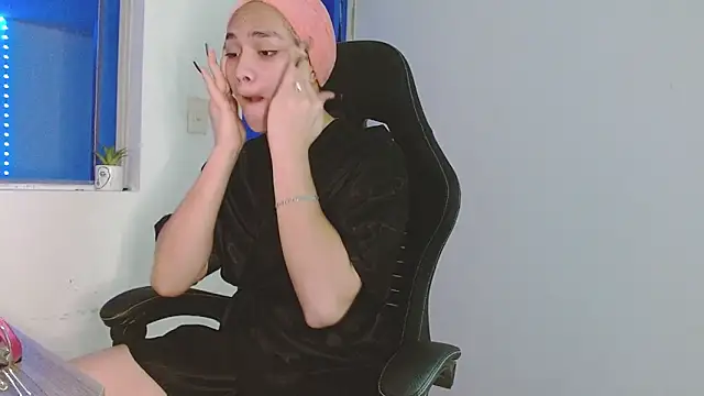 giuliana andrade online show from March 13, 12:28 am