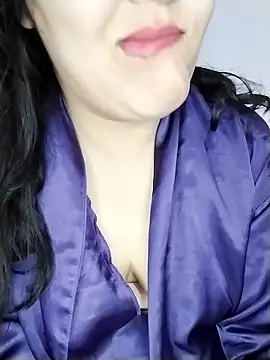 Snapshot of Tota_Khan chatting on April 3, 1:03 am Tota Khan online show from April 3, 1:03 am