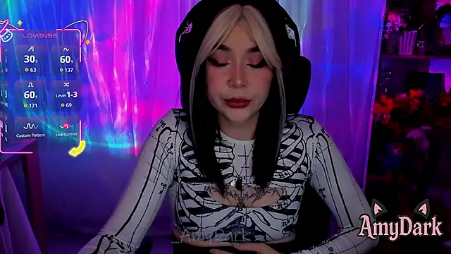  AmyDark online show from September 18, 12:01 am