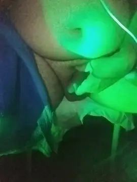 Leocesar37 online show from March 31, 4:13 am