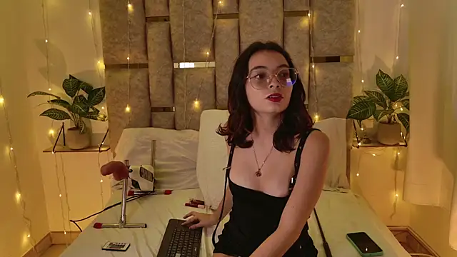 anietorres online show from August 9, 6:57 pm