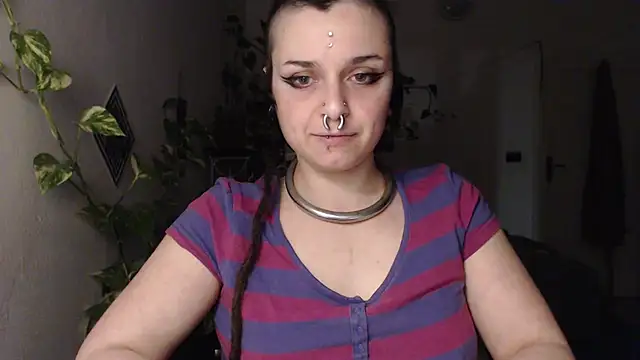 kinkyspirali online show from February 26, 6:18 pm