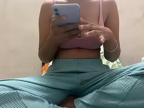 Pie066  online show from December 1, 1:05 pm