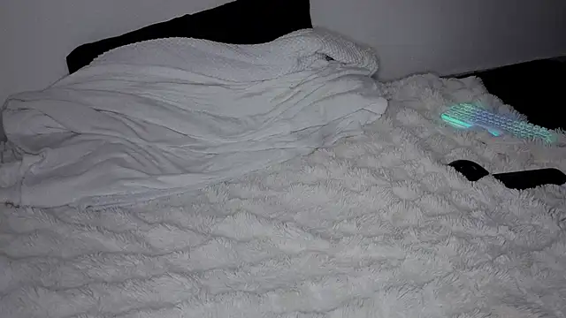 soysara15 online show from March 18, 2:15 am