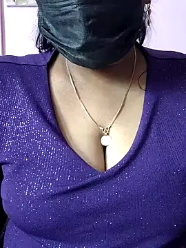 mallu-sumi online show from April 18, 4:38 am