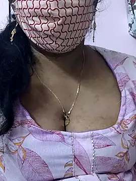 mallu-sumi online show from July 7, 6:23 pm