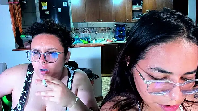 Snapshot of Mabelydani chatting on September 17, 11:06 pm Mabelydani online show from September 17, 11:06 pm