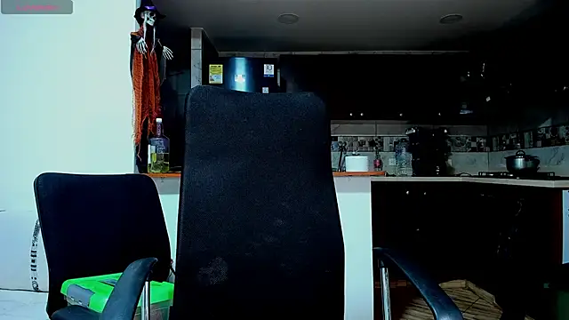 Snapshot of Mabelydani chatting on October 4, 10:35 am Mabelydani online show from October 4, 10:35 am