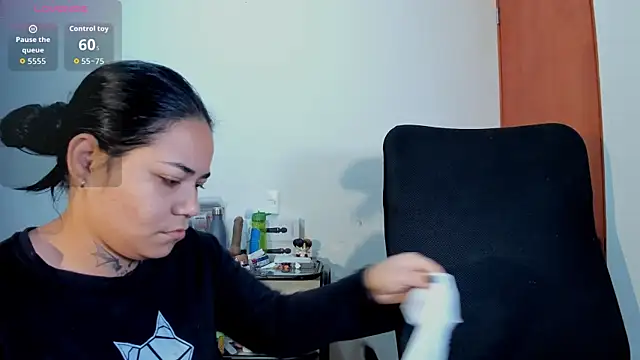 Snapshot of Mabelydani chatting on February 18, 12:45 pm Mabelydani online show from February 18, 12:45 pm