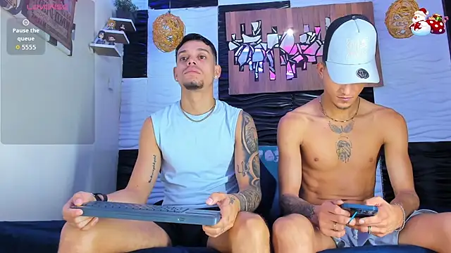 Friendsofeverything  online show from January 13, 3:17 pm