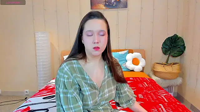 Mira Karter online show from March 27, 7:14 am